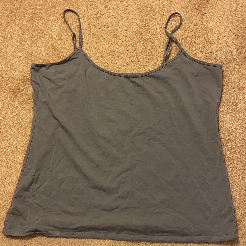 Old Navy fitted grey camisole